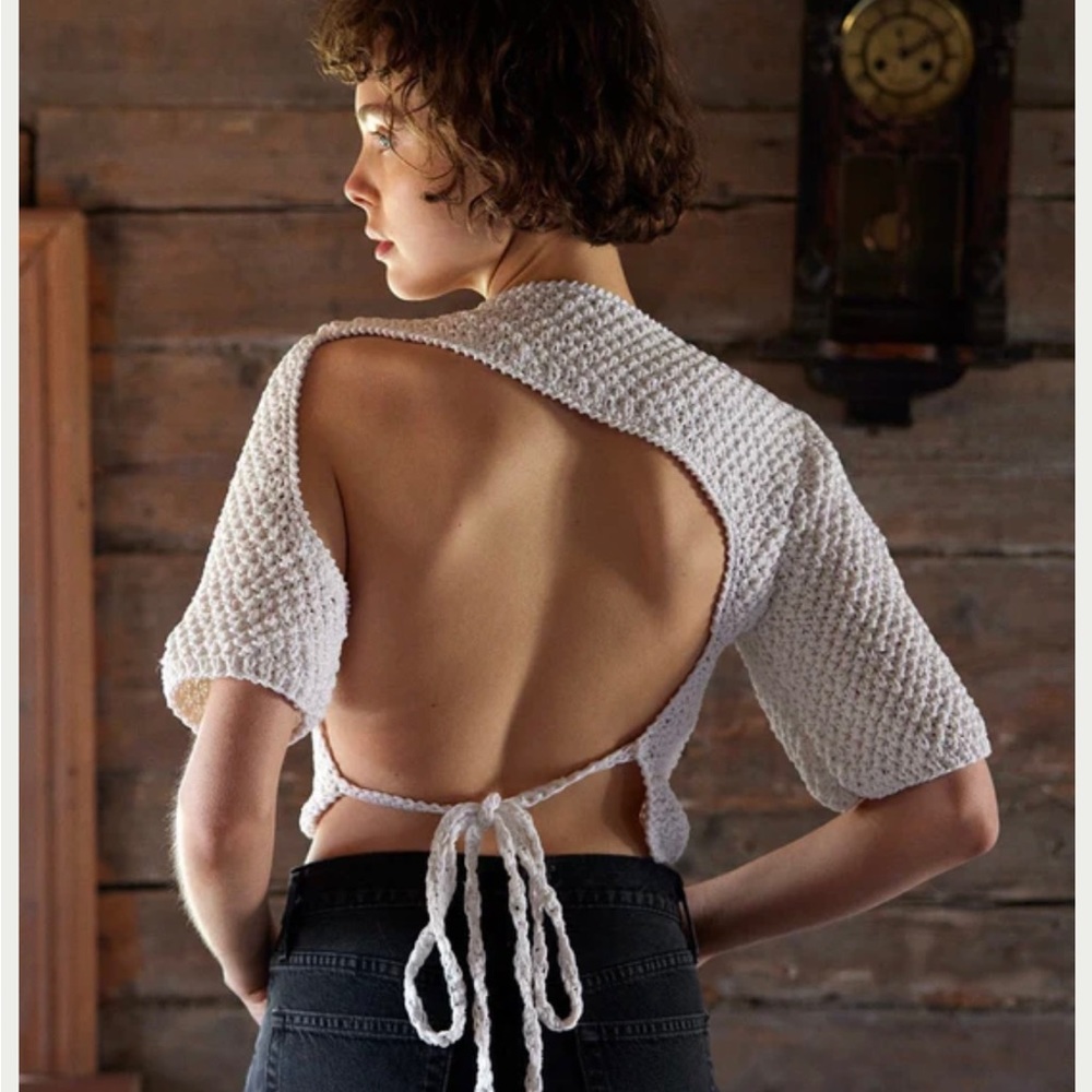 Cropped crochet with cutout at back and tie waist